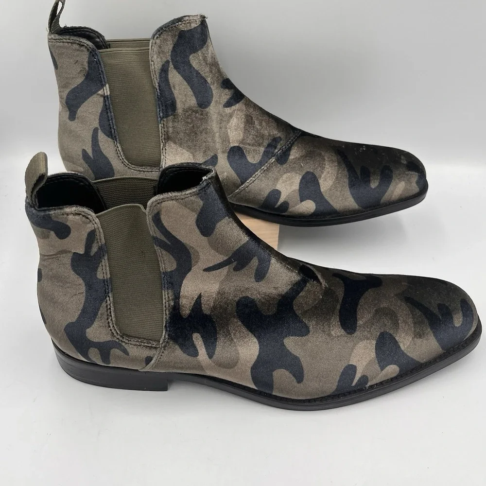 ALDO Astaria-R Mens Chelsea Boots Blue Velvet Camo Sz 9.5 Ankle Boot Camouflage